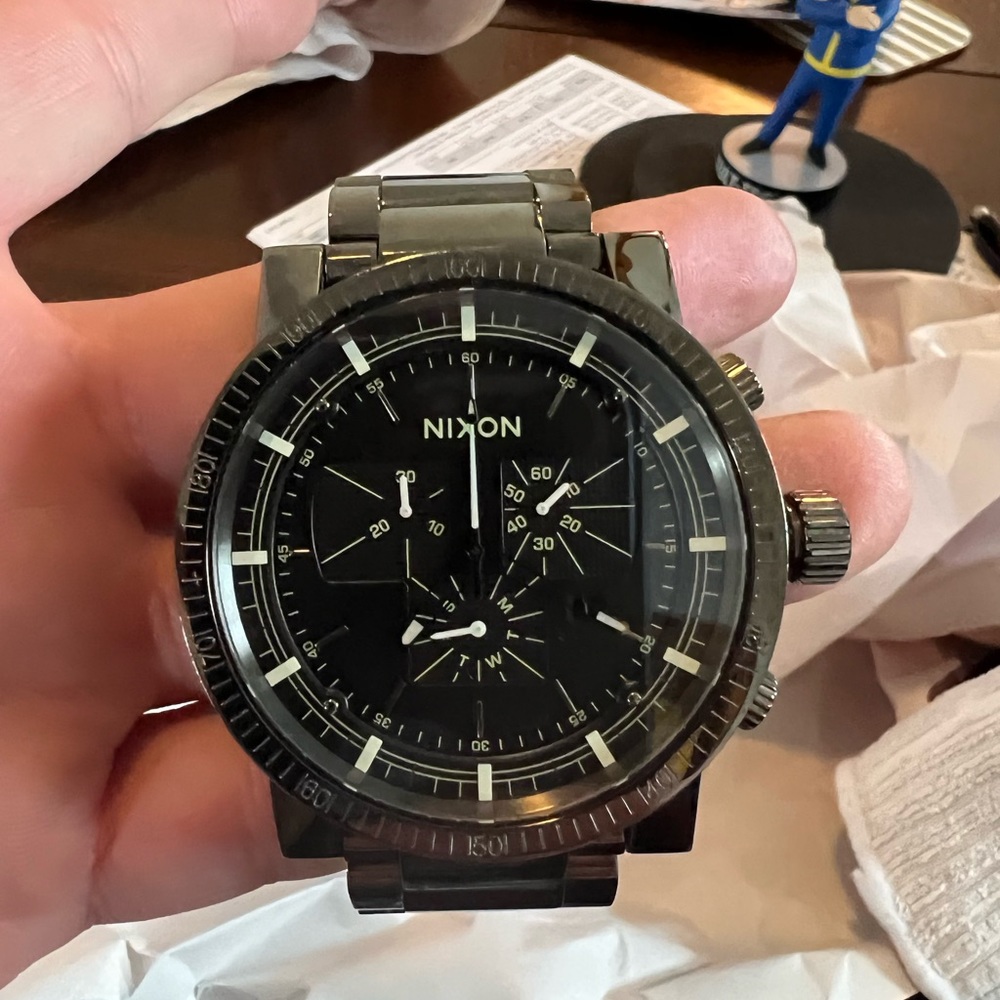 Polished Gunmetal Magnacon SS with iridium accent face